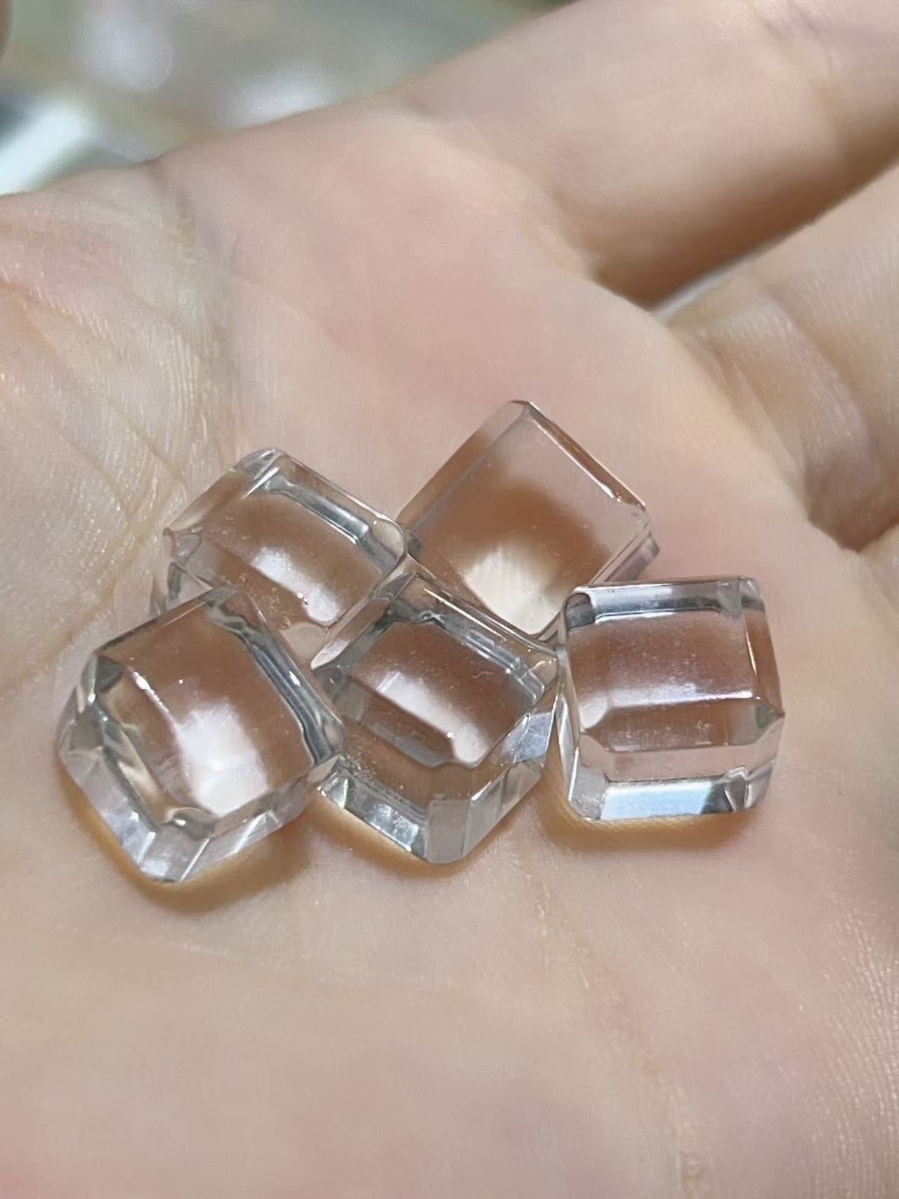 Clear Quartz Cube（Big）